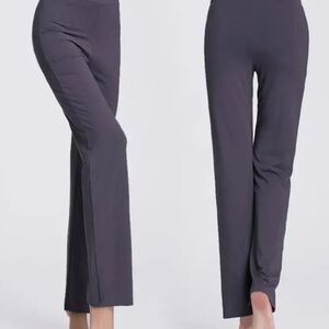 Black plus sized Reitmans Pants 👖